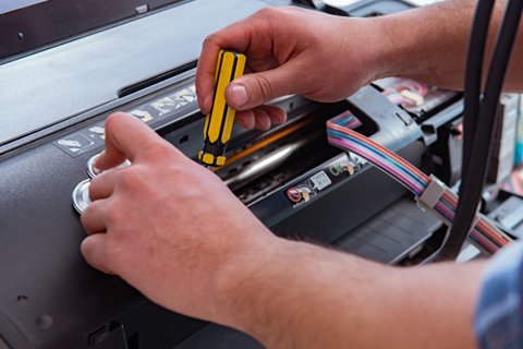Jasa servis komputer tangerang